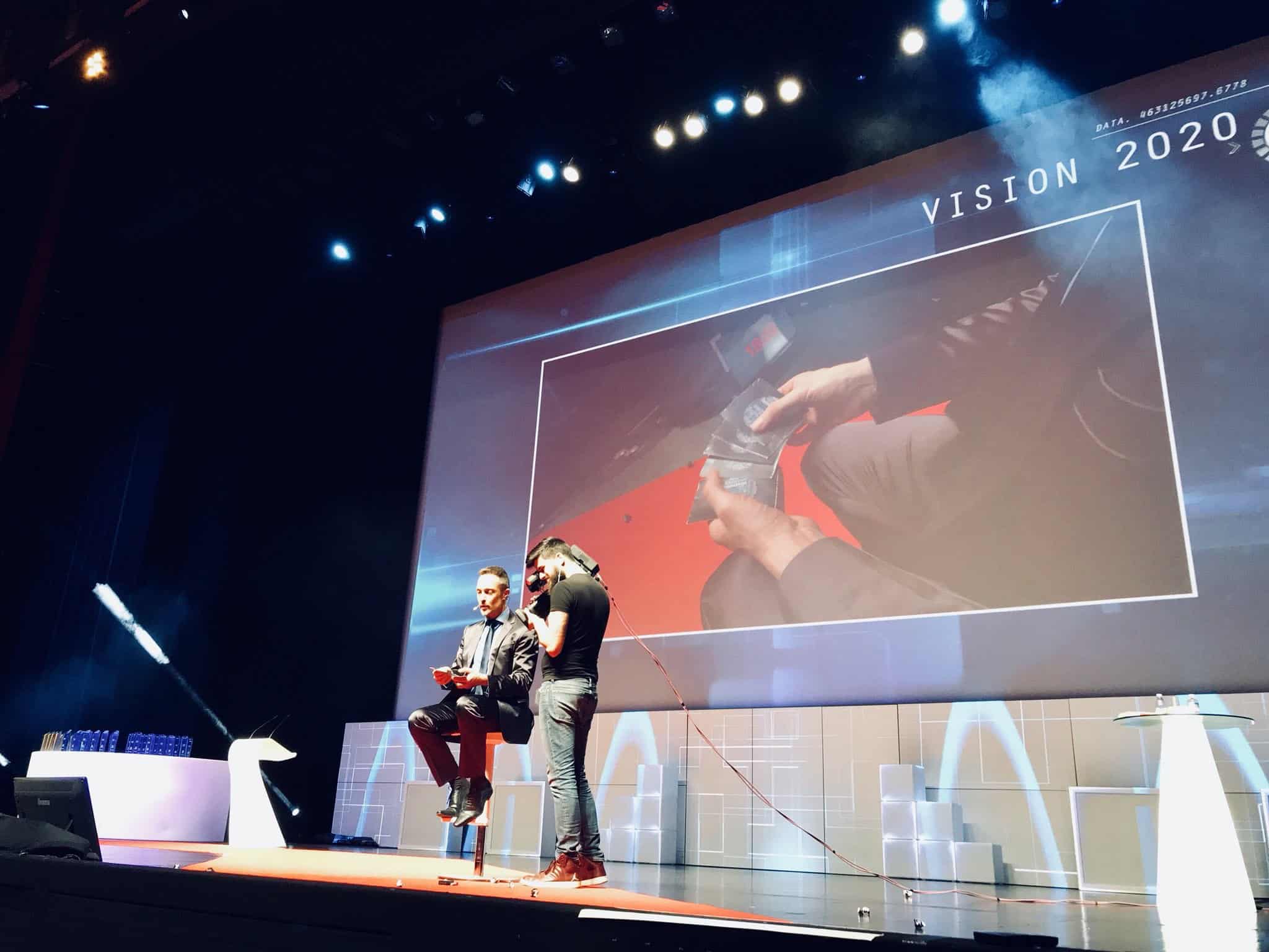 Motivational speaker customer experience Laurent Beretta